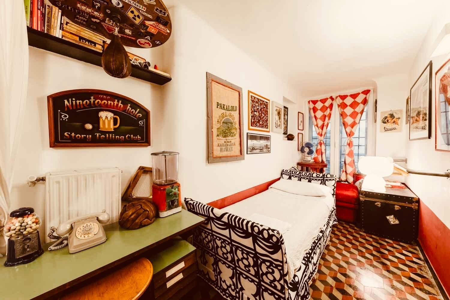 New In Historical Center Genua