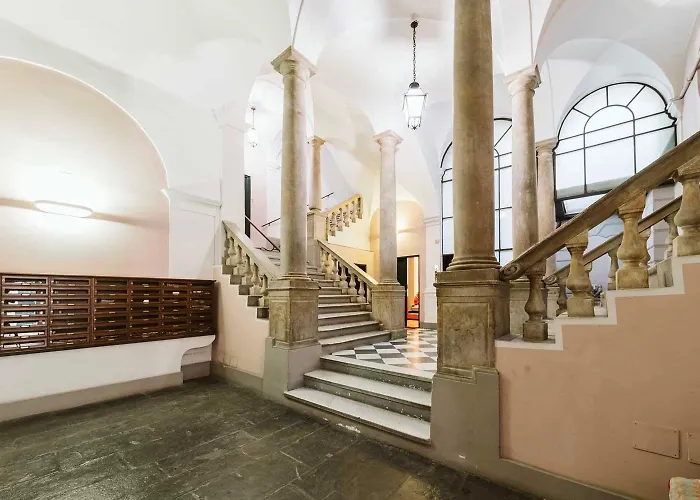 New Apartament In Historical Genoa Center
